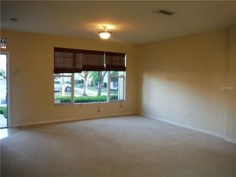 Building Photo - 11057 Black Swan Ct