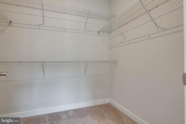 Building Photo - 149 Lyons Crk Dr