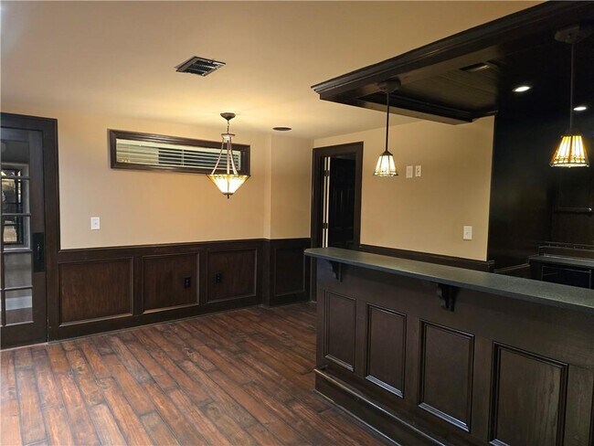 Building Photo - 1462 Georgia Club Dr