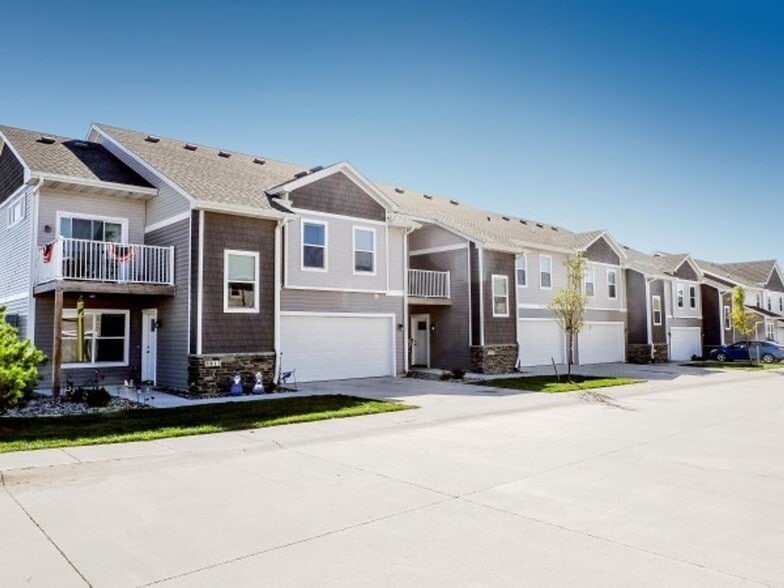 Interior Photo - Ledgestone Townhomes