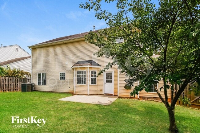 Building Photo - 234 Royalton Rd