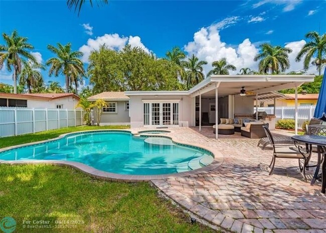 Primary Photo - 1109 N 13th Ct