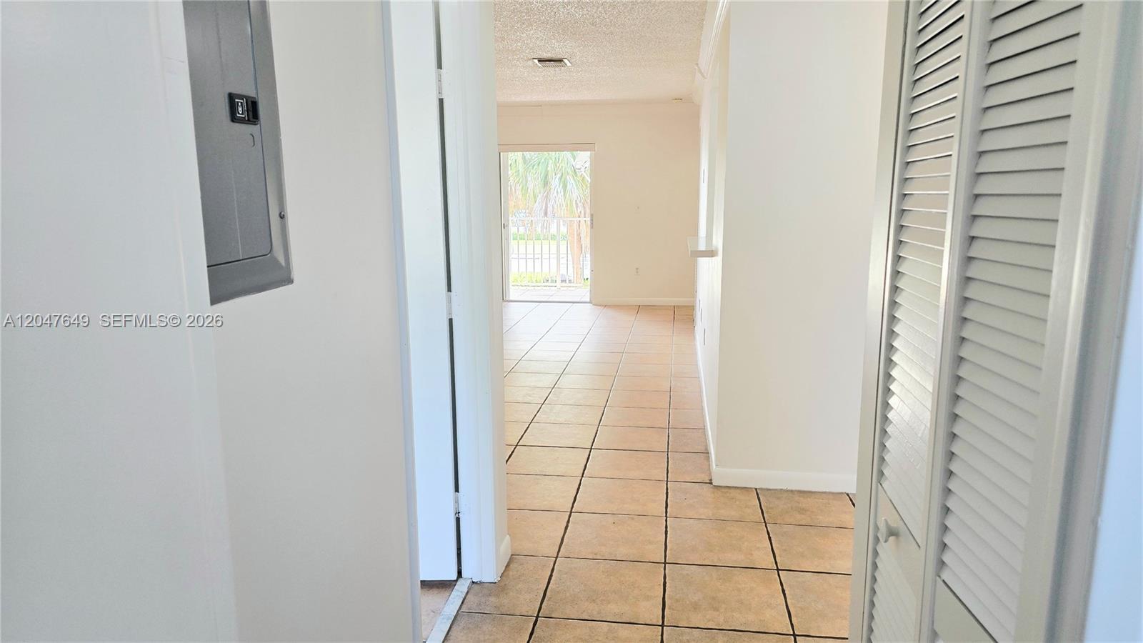 Building Photo - 15771 SW 137th Ave