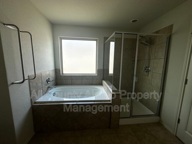 Building Photo - 3714 Seco Tierra