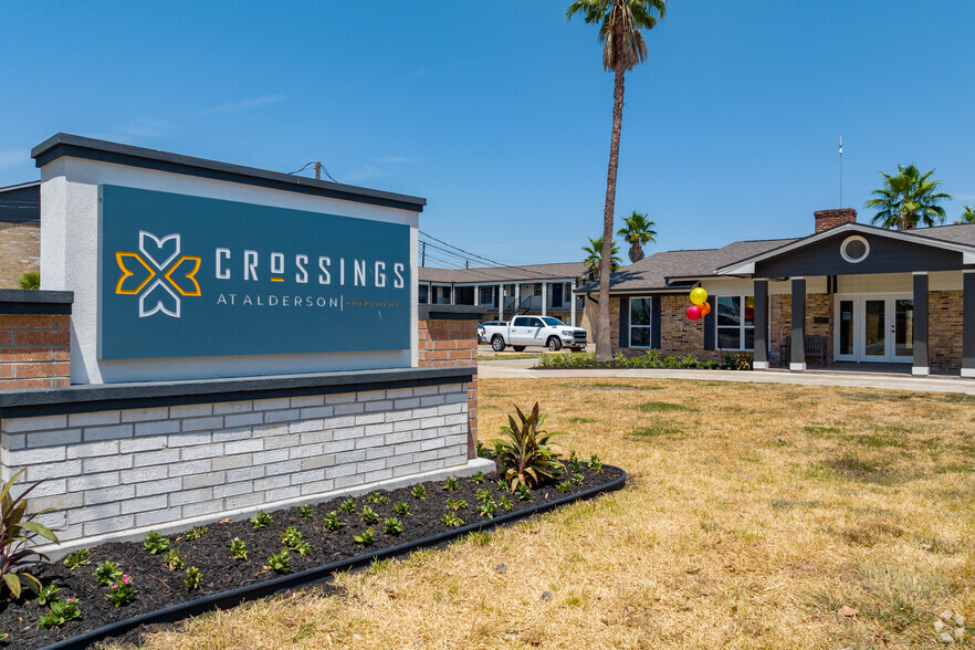 Primary Photo - Crossings at Alderson Apartments