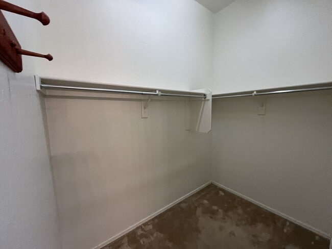 Building Photo - Great Three Bedroom with Solar ~ Granville