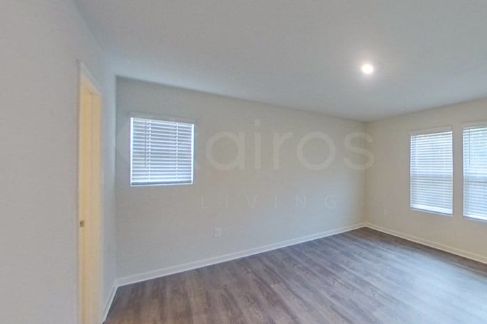 Building Photo - 316 Ironwood Ct