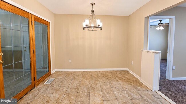 Building Photo - 4409 Bishopmill Dr