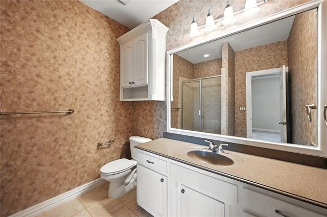 Building Photo - 959 Roxbury Way