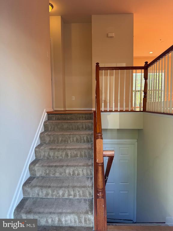 Building Photo - 6518 60th Ave