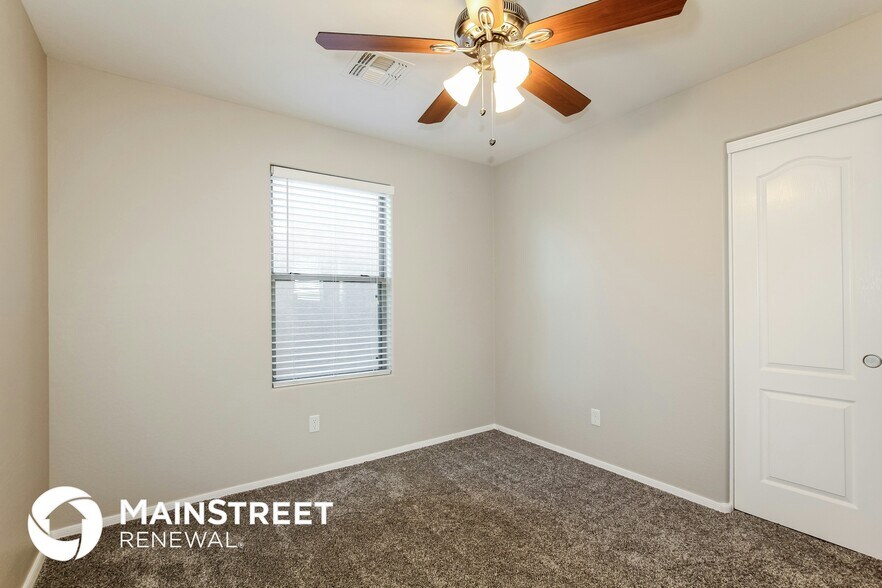 Building Photo - 17159 N 184th Dr