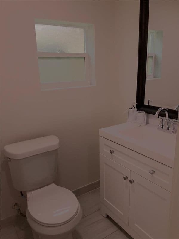 Building Photo - 10115 Bluff Ct