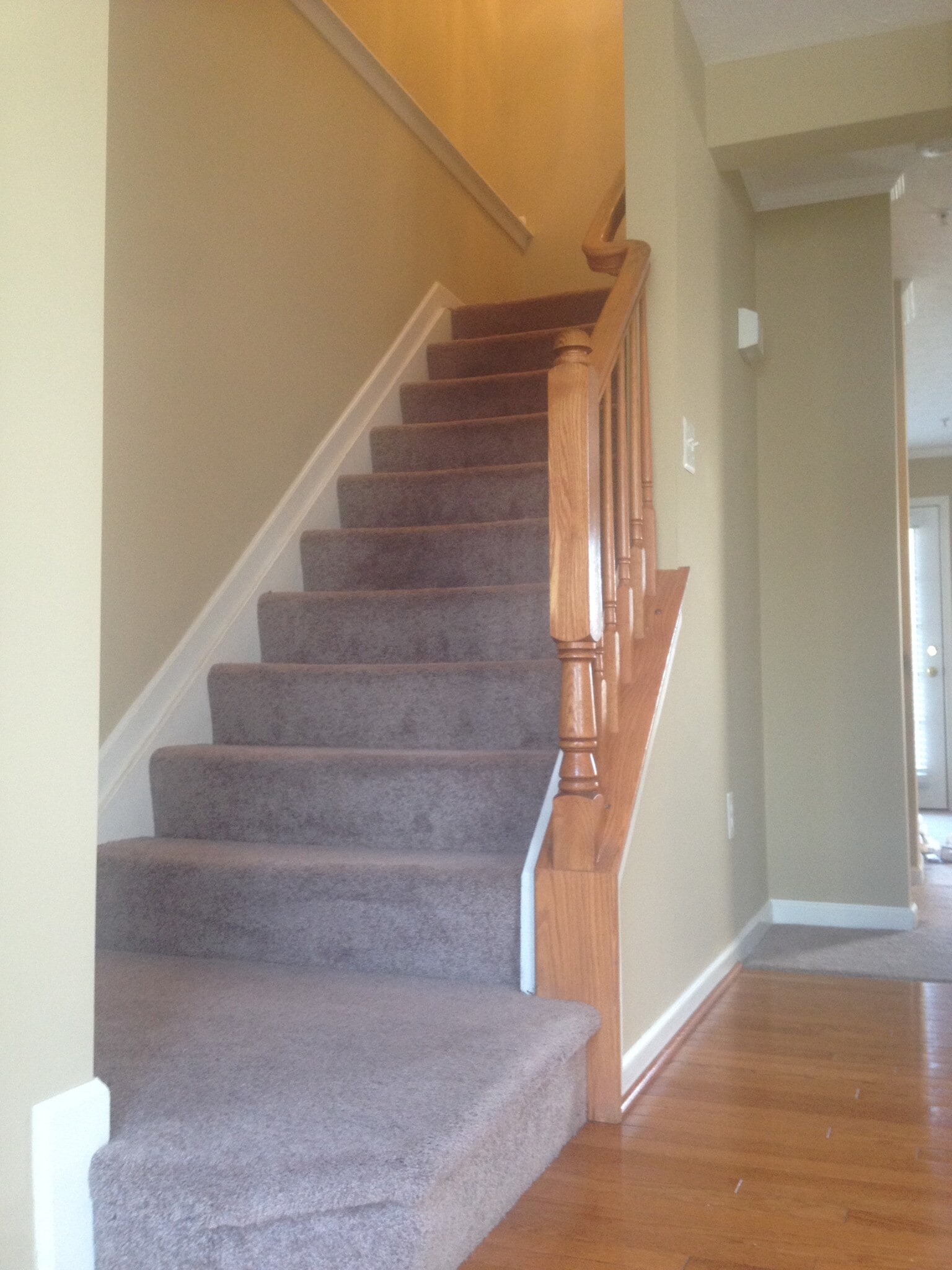 Building Photo - 328 Kestrel Dr