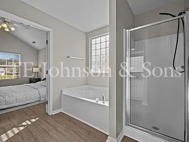 Building Photo - Wonderful location waiting for you