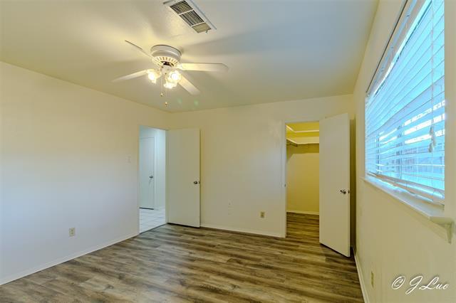 Building Photo - 7040 Briarmeadow Dr