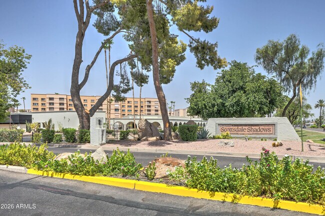 Building Photo - 7940 E Camelback Rd