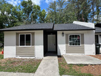 Building Photo - 113 Olliff St