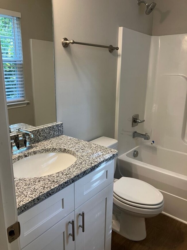 Building Photo - Nearly new and affordable in Columbia