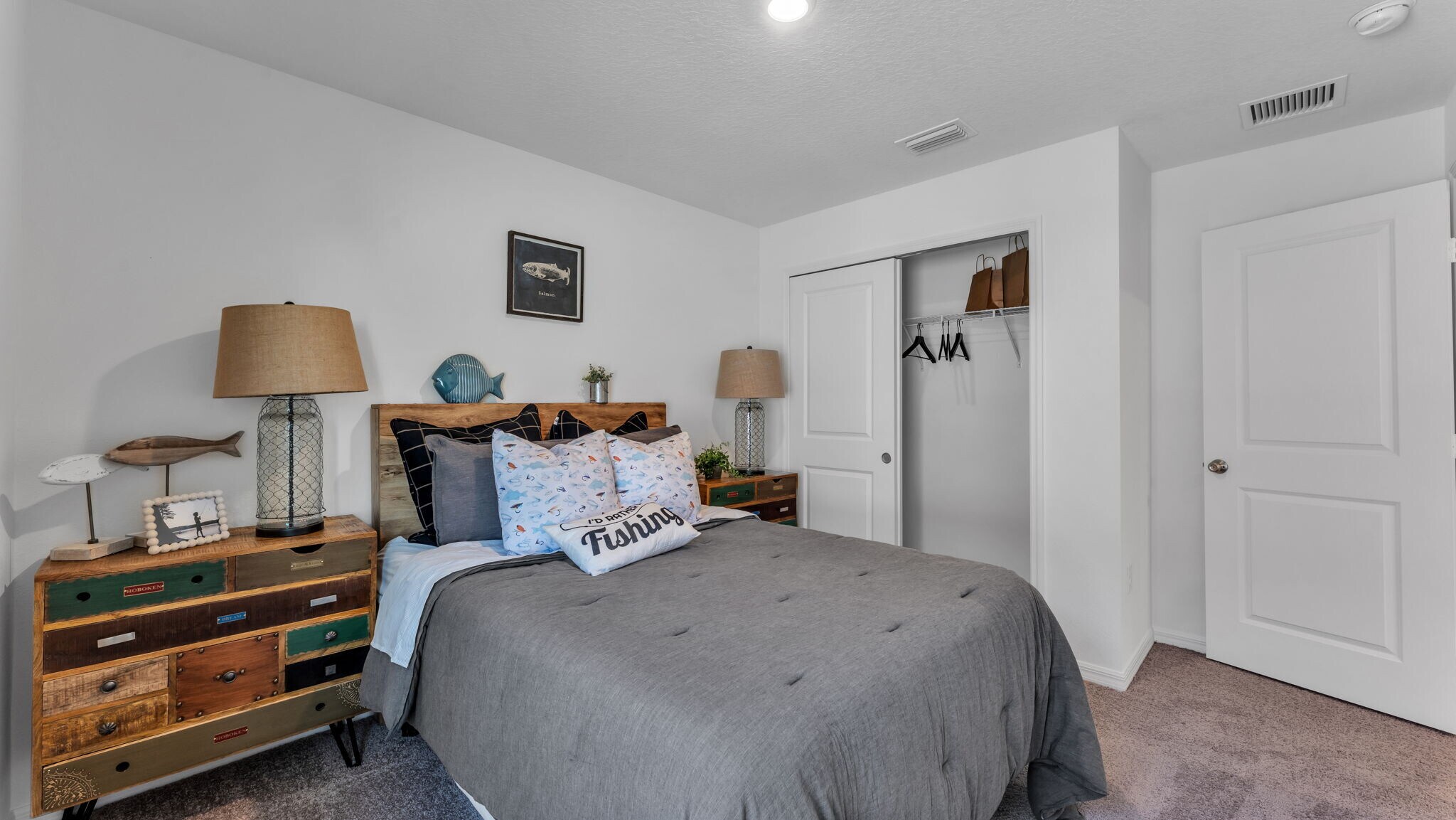 Building Photo - 204 Rivermill Way