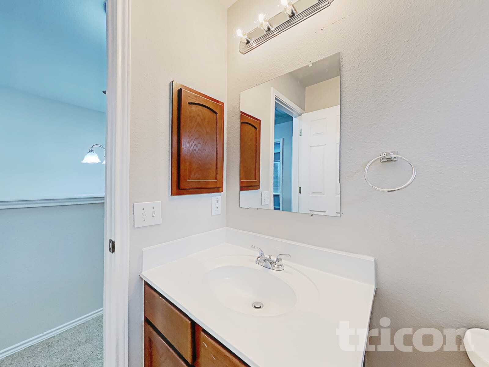 Building Photo - 7034 Daybreak Peaks