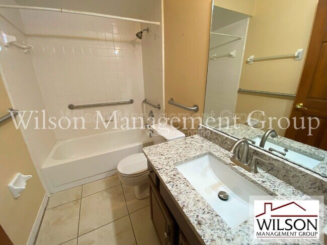 Building Photo - 9430 Lake Douglas Pl