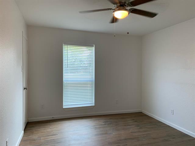 Building Photo - 3901 Bois D Arc St