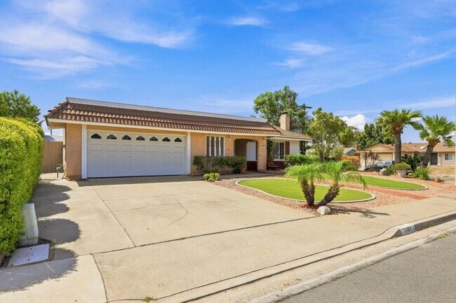 Building Photo - 1101 Calle Vista Ave