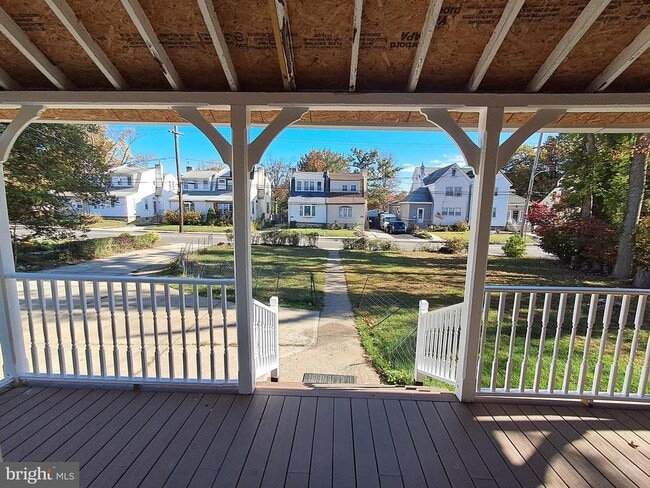 Building Photo - 108 S Clifton Ave