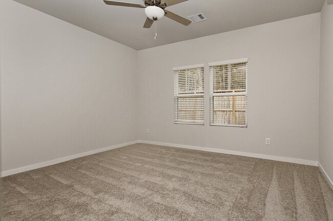 Building Photo - 7922 Alset Dr