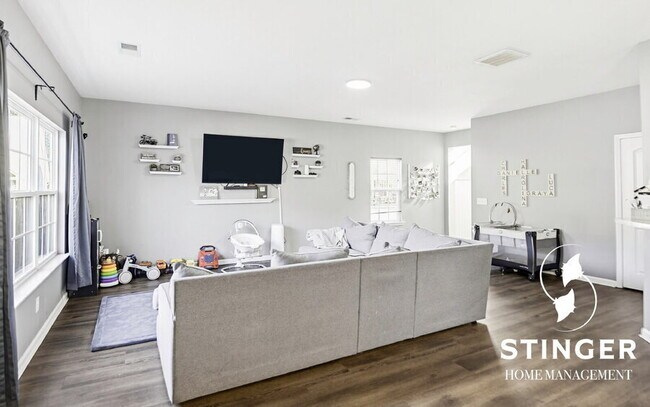 Building Photo - 100 Patriot Ct