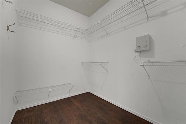 Building Photo - 2610 Francisco Dr