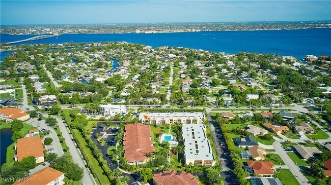 Primary Photo - 12481 McGregor Blvd