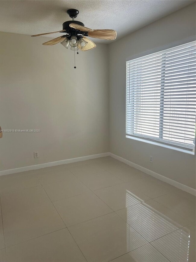 Building Photo - 815 Boynton Beach Blvd