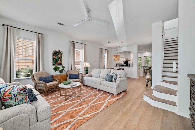 Building Photo - 9343 Marigot Promenade