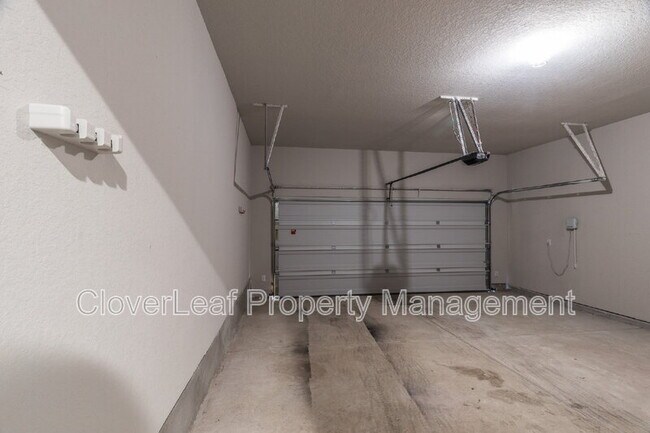 Building Photo - 5043 Segovia Way