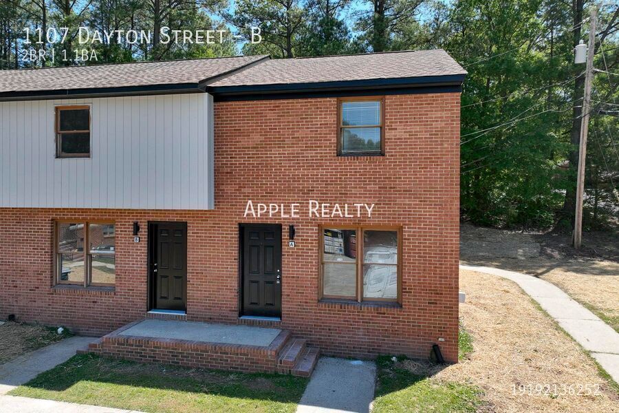 Building Photo - 1107 Dayton St