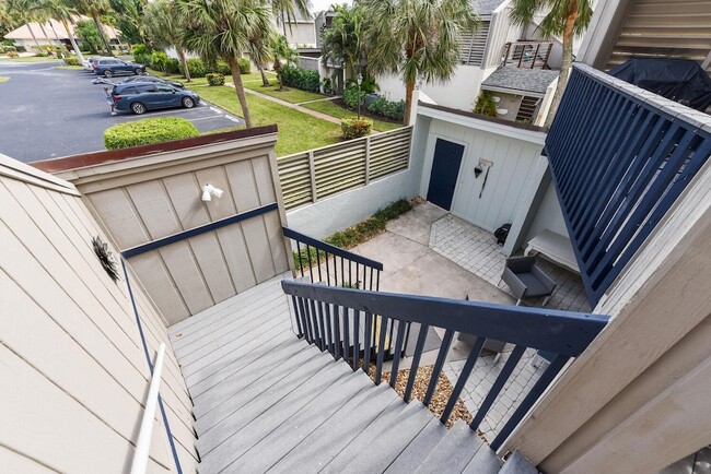 Building Photo - 1605 S US HIGHWAY 1