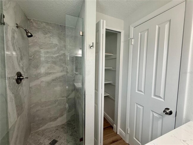 Building Photo - 901 Concord St