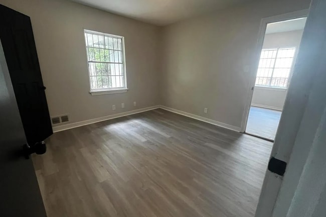 Building Photo - 904 46th St Ensley