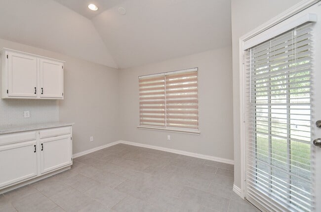 Building Photo - 4522 Wavertree Dr