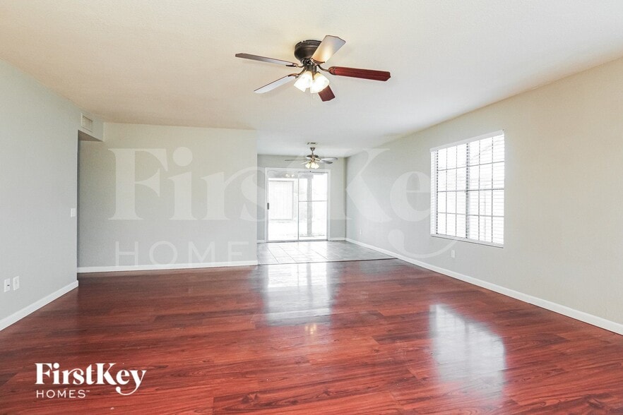 Building Photo - 21036 N 34th Dr
