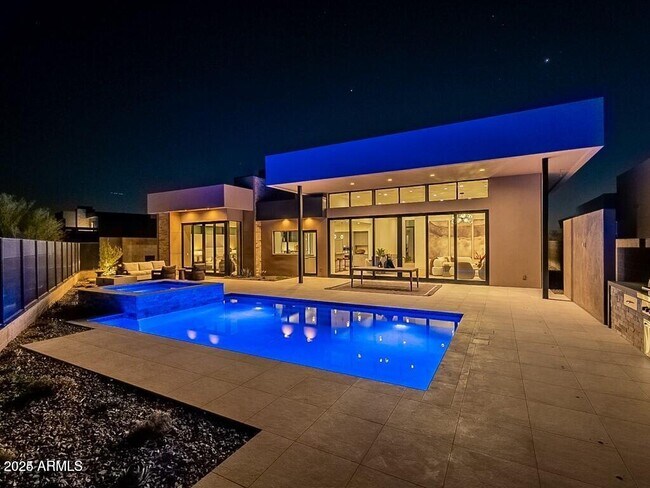 Building Photo - 37200 N Cave Creek Rd