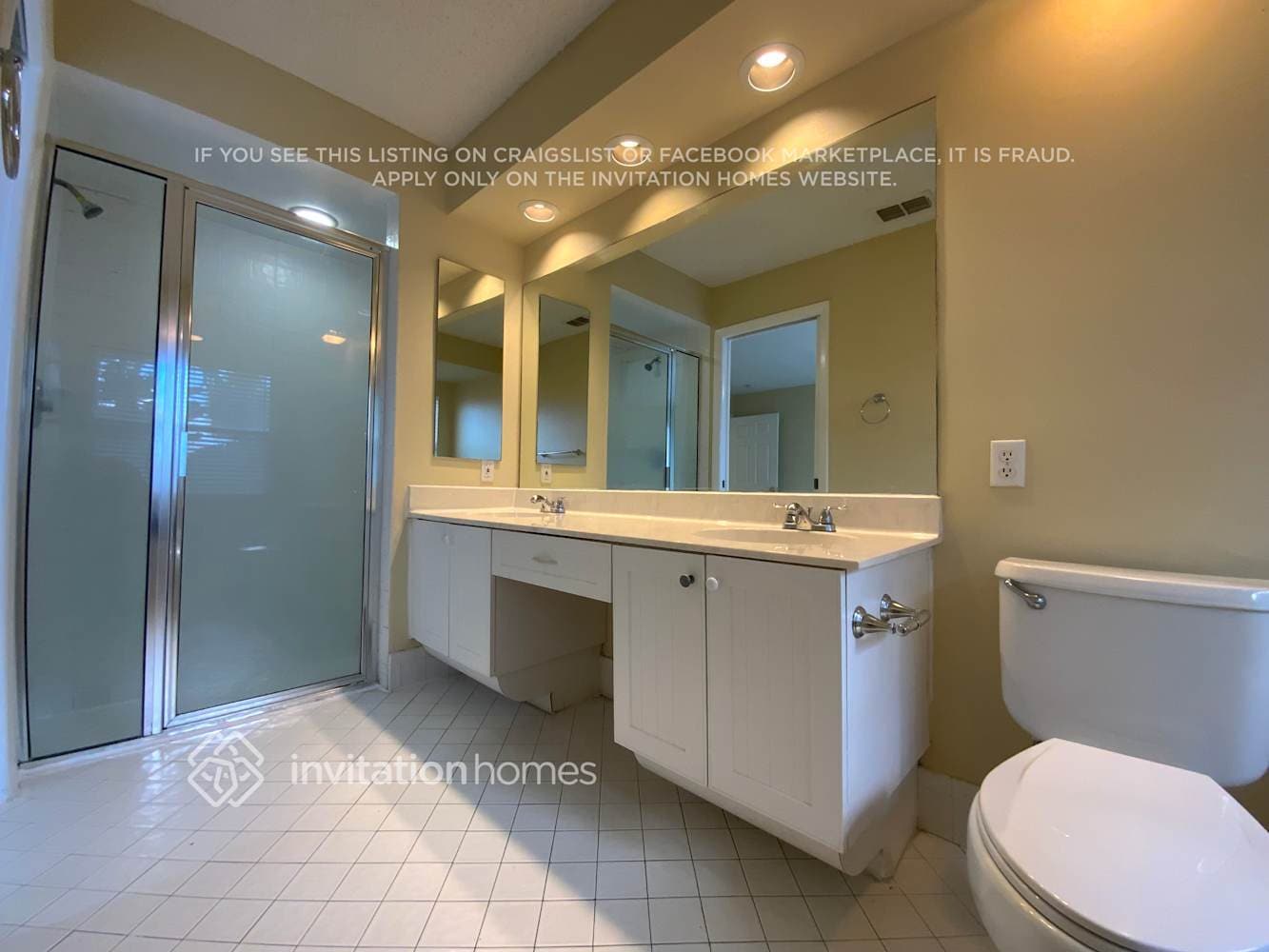 Building Photo - 9648 Tavernier Dr