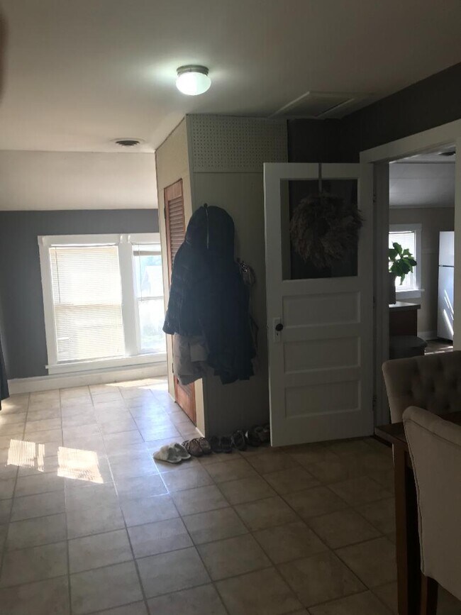 2021 - 316 N Van Buren St