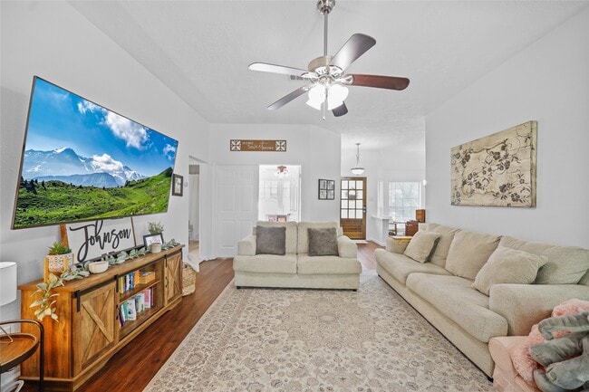 Building Photo - 2919 Creek Manor Dr