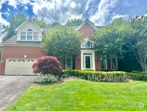 Building Photo - 8308 Holly Haven Ln