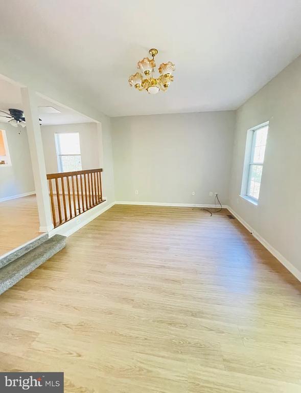 Building Photo - 15018 Laureland Pl
