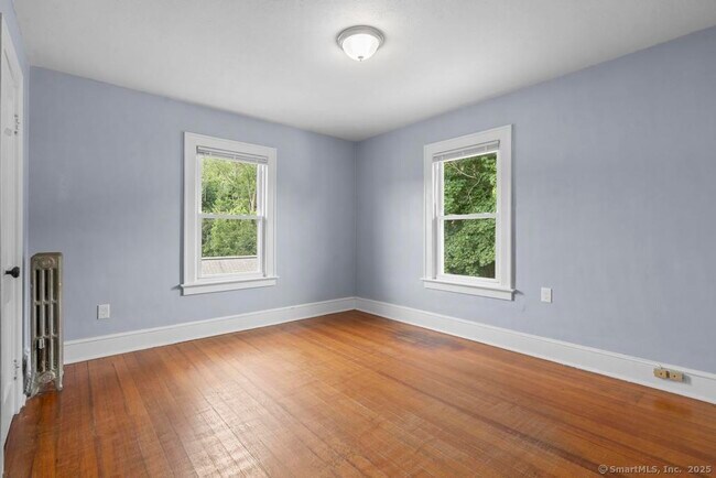 Building Photo - 52 Jacobs St