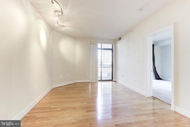 Building Photo - 1211 13th St NW