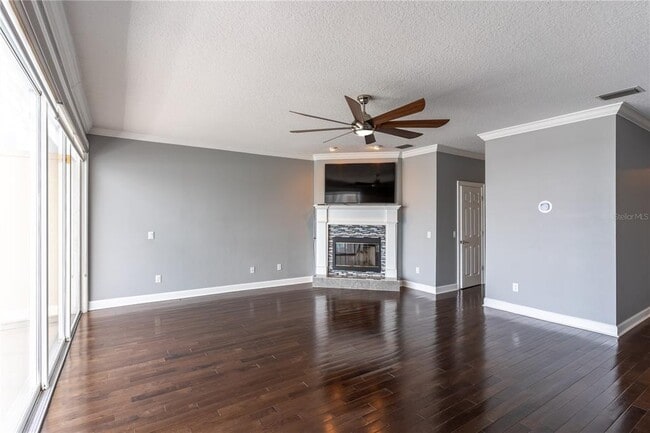 Building Photo - 348 Larboard Way